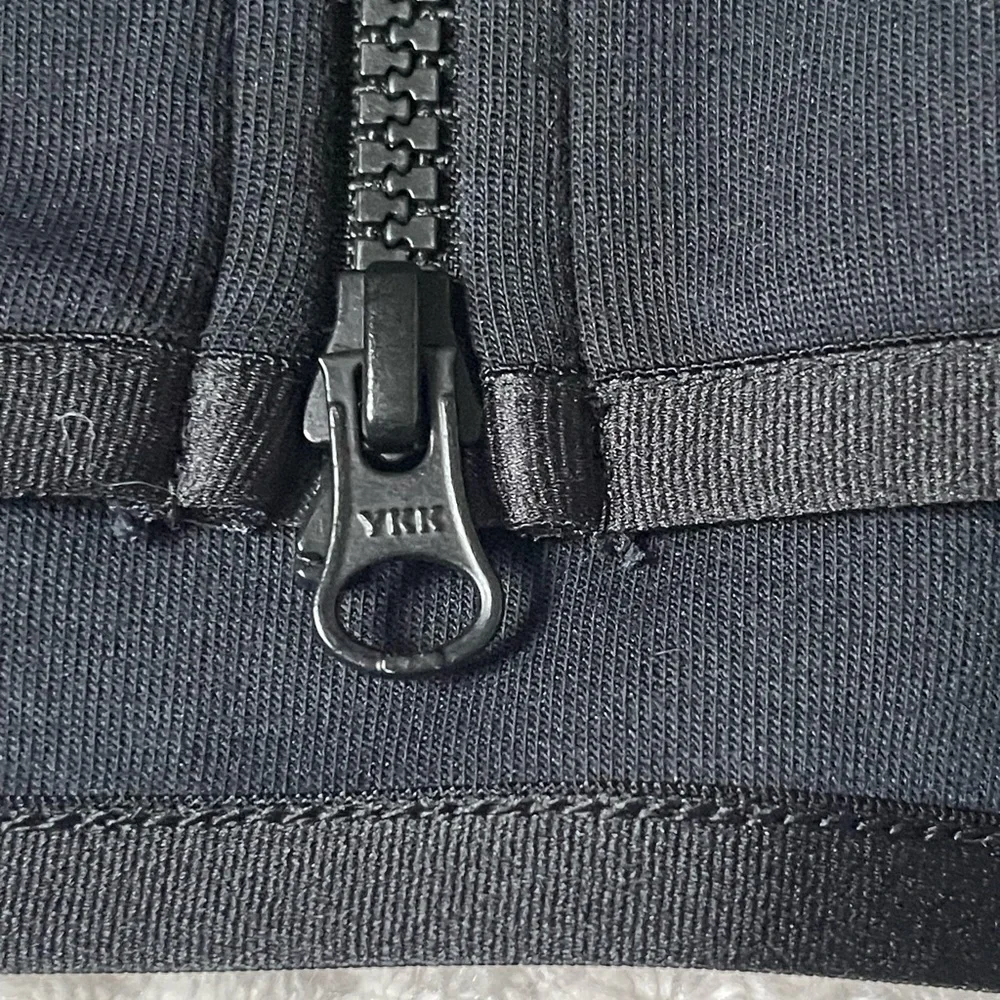 Nike Men's‎ Gray Zip Up Sweater